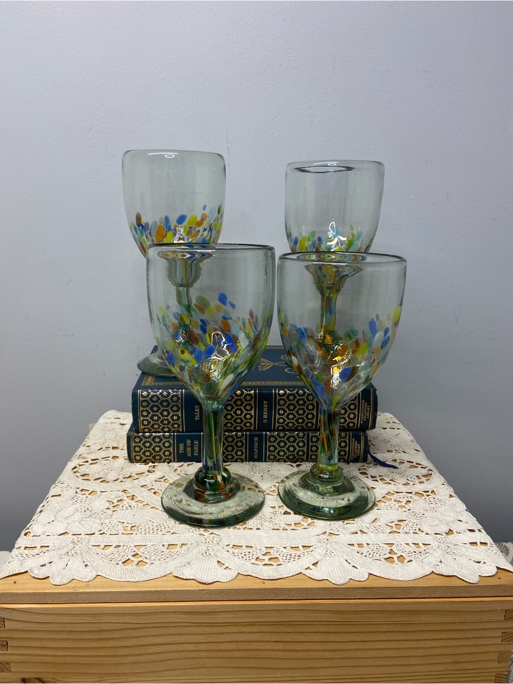 Set of 4 Vintage Multicolor Confetti Wine Goblets Glasses